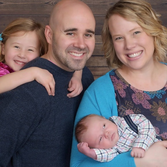 Meet your Posher, Sonia - Picture 1 of 1